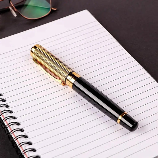 fountain pen Executive (Gold) magnacartapen